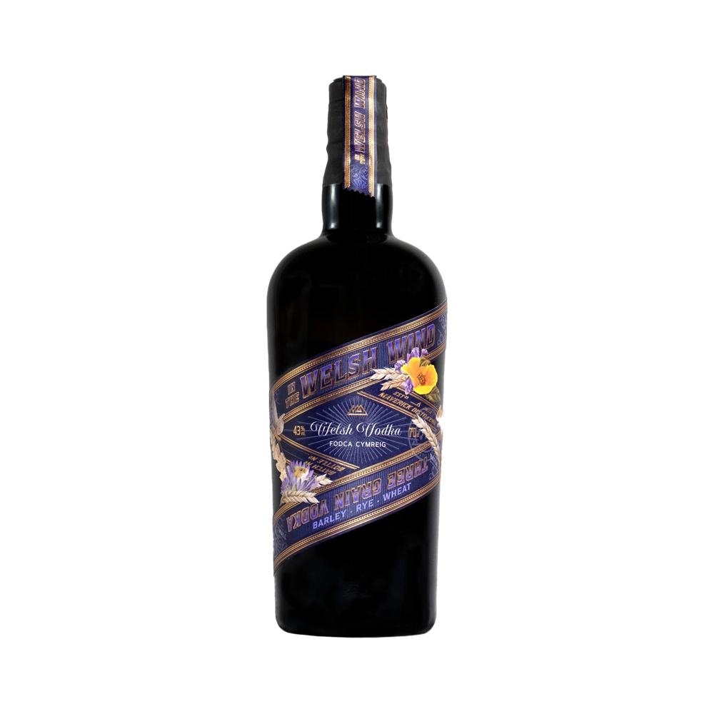 IN THE WELSH WIND Three Grain Vodka 43.0% 0.7L, Spirits