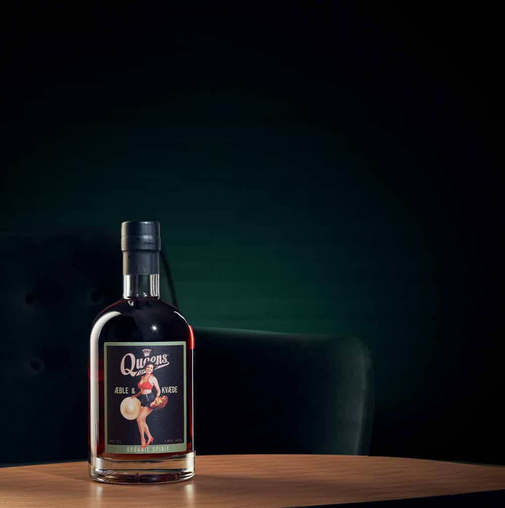 Queen’s Apple & Quince Liqueur 18.0% 0.7L, Spirits
