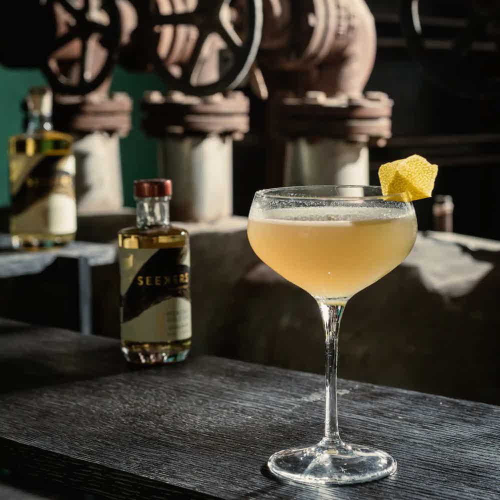 SEEKERS MEKONG GOLD GIN 41.3% 0.7L, Spirits