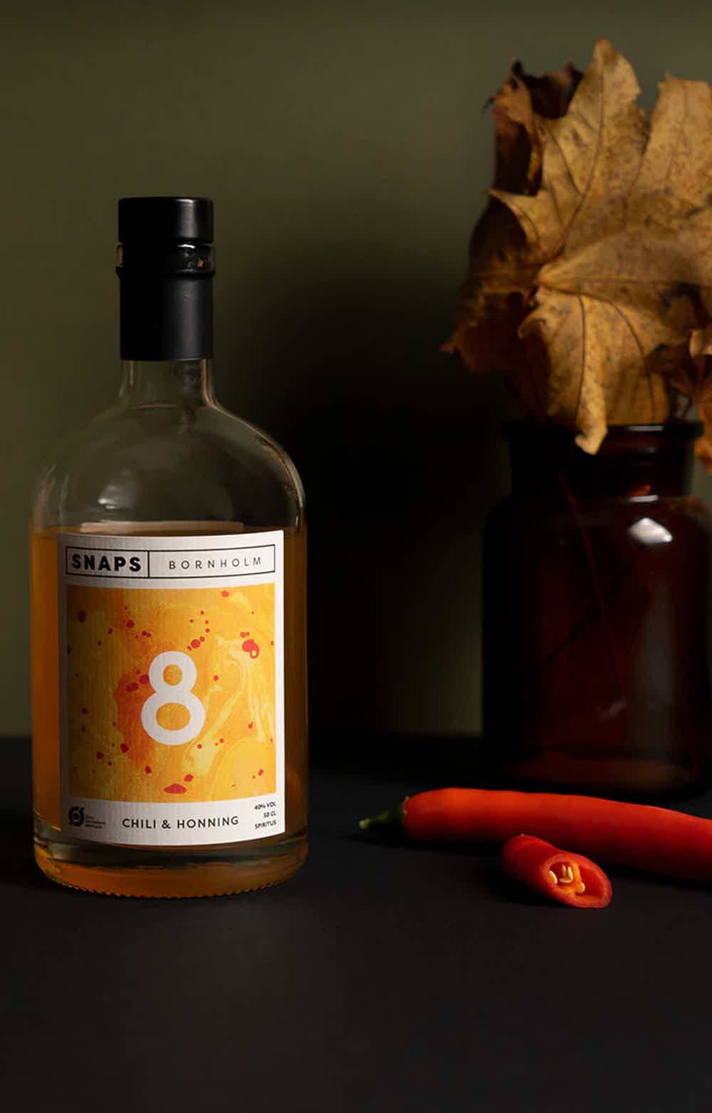 № 8 Chili & Honning Snaps 40% - 50 cl 40.0% 0.5L, Spirits