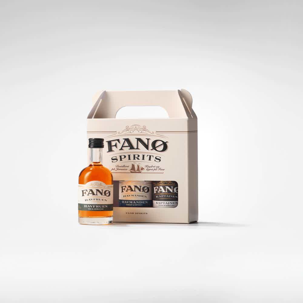 Tasting Box with Havfruen, Havmanden & Kaptajnen 5 cl (The Siren, The Merman & The Captain 5 cl): Havmanden 5 cl (The Merman 5 cl), Havfruen 5 cl (The Siren 5 cl), Kaptajnen 5 cl (The Captain 5 cl)