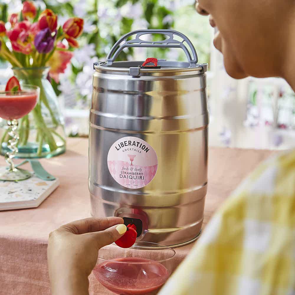 Strawberry Daiquiri Party Keg 8.0% 5.0L, Spirits