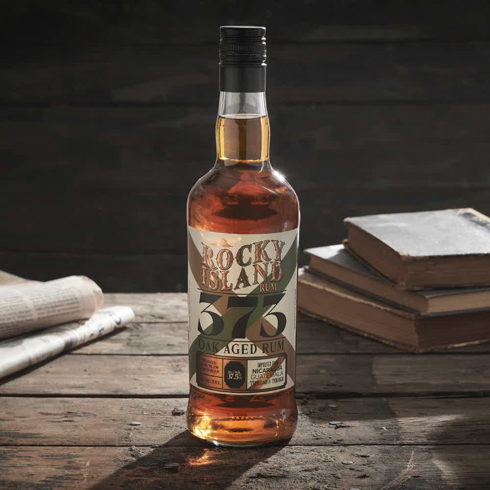 Rocky Island Rom 373 37.5% 0.7L, Spirits