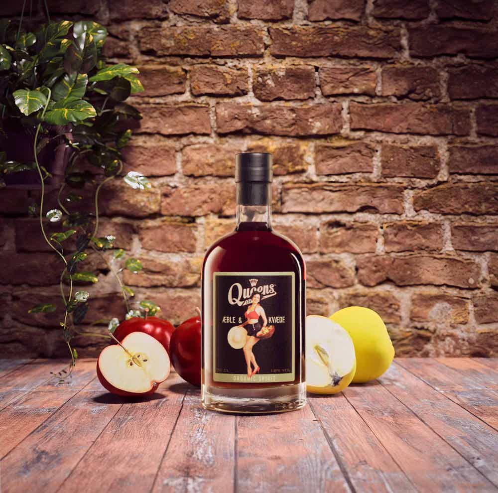 Queen’s Apple & Quince Liqueur 18.0% 0.7L, Spirits