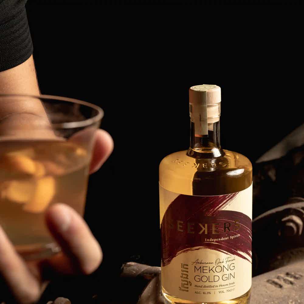 SEEKERS MEKONG GOLD GIN 41.3% 0.7L, Spirits