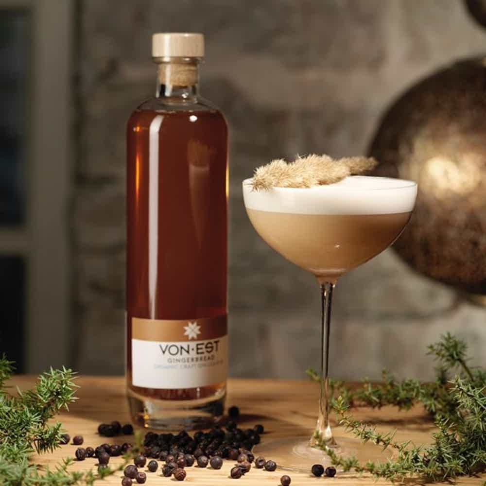 VON EST® Gingerbread, Organic Craft Gin Liqueur - 500ml bottle 20.0% 0.5L, Spirits