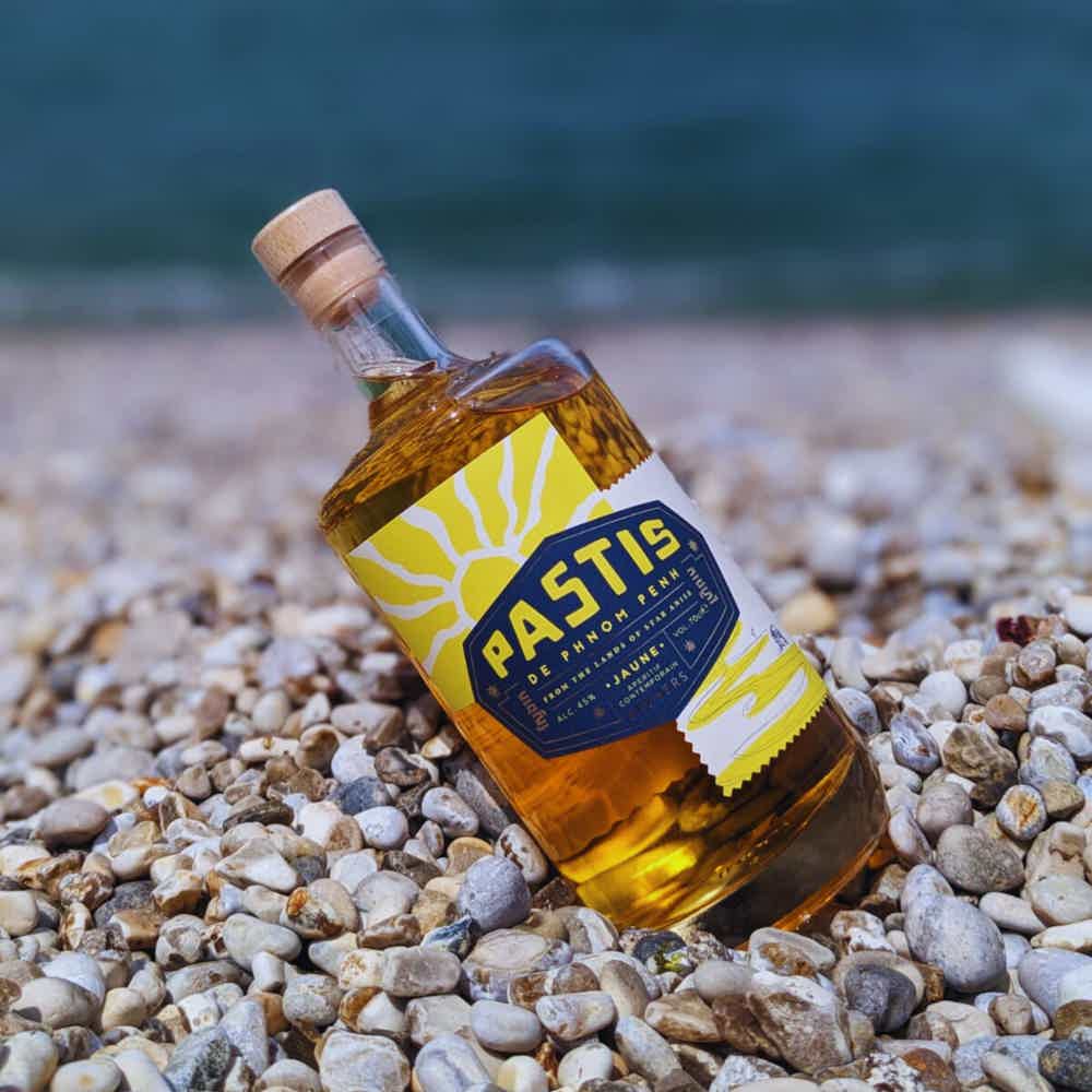 SEEKERS PASTIS DE PHNOM PENH - JAUNE 45.0% 0.7L, Spirits