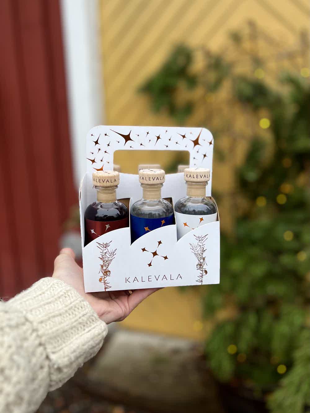 Kalevala Gin Six Pack: Kalevala London Dry Gin (0,1L), Kalevala Ruby Gin (0,1L), Kalevala Blue Label Gin (0,1L)