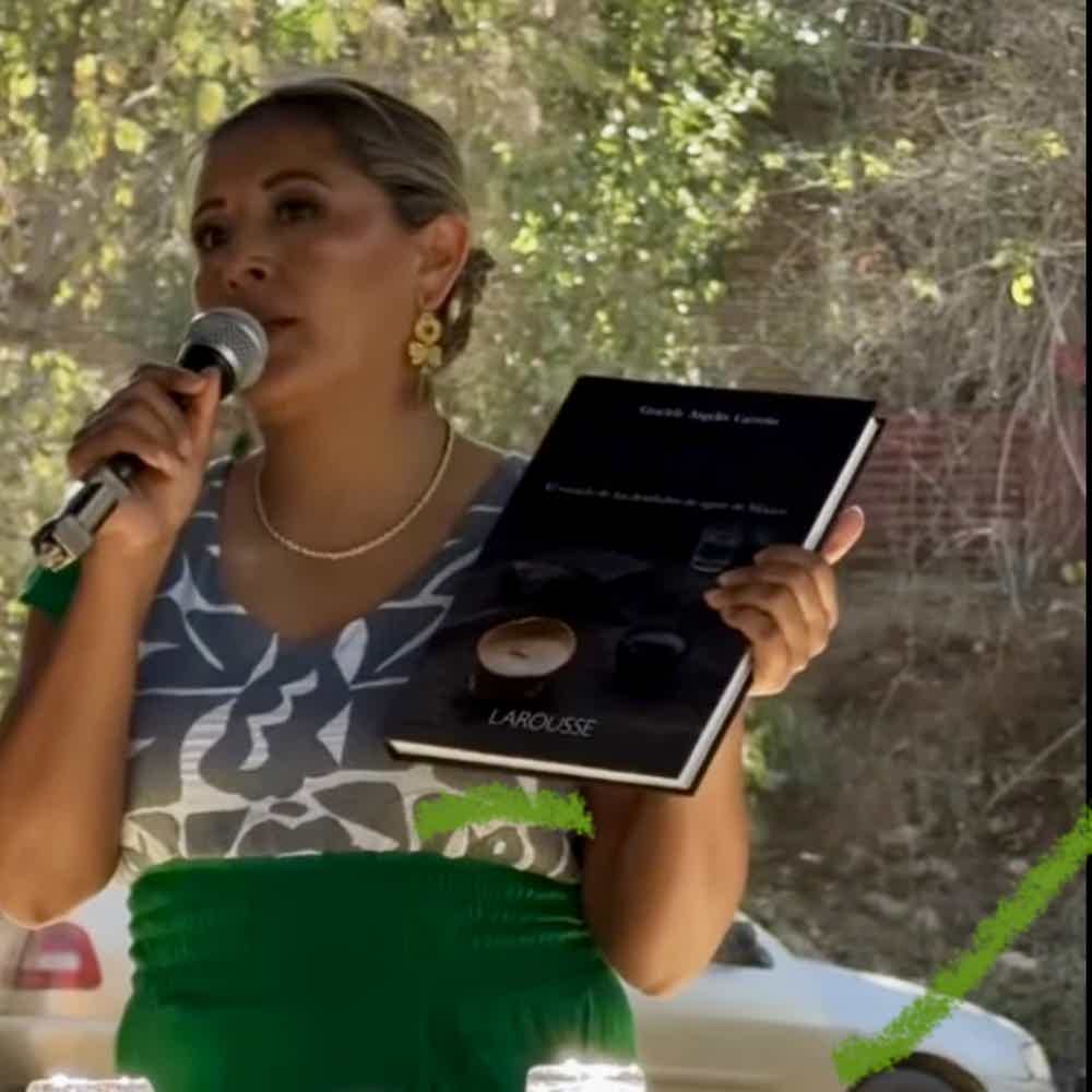 Book MEXCALLI, By Graciela Angeles Carreño