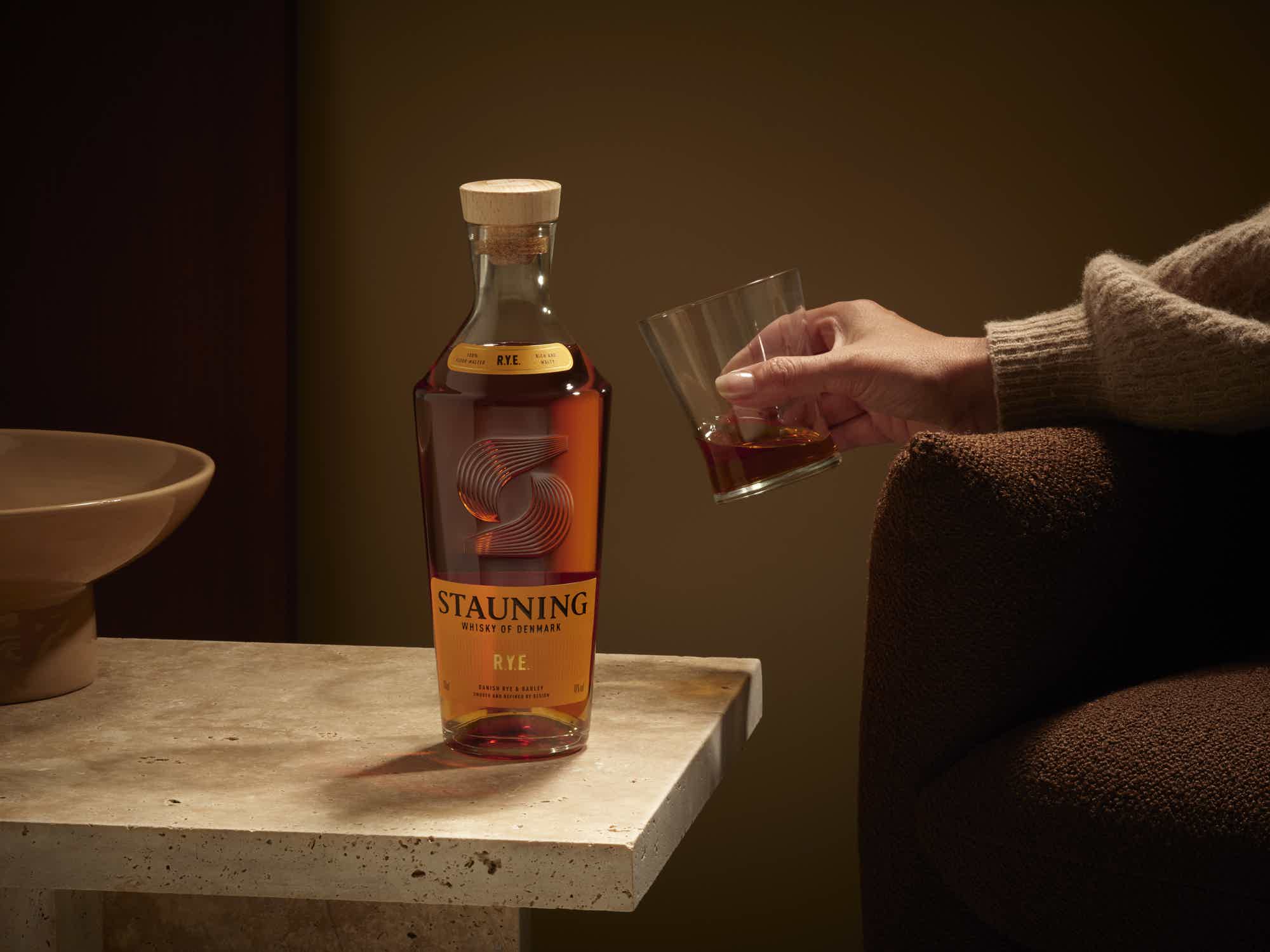 R.Y.E. | Rye Whisky 48.0% 0.7L, Spirits