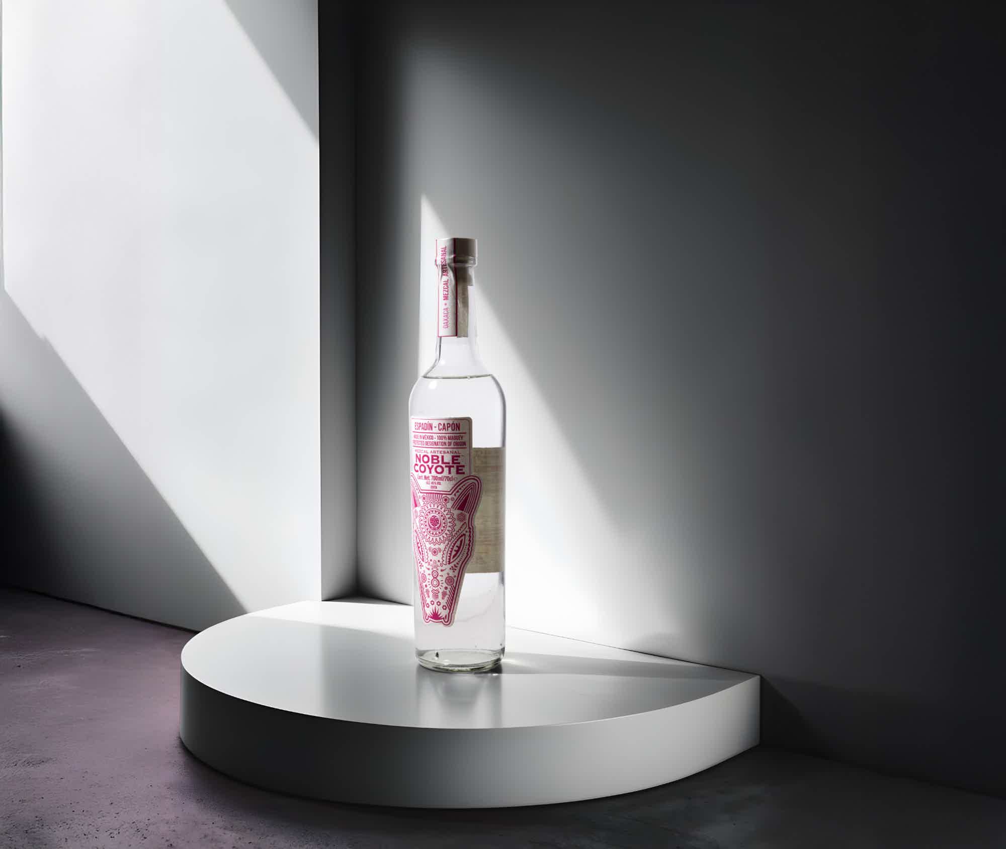 Mezcal Noble Coyote | Espadín-Capón | 70cl  45,9% vol 45.0% 0.7L, Spirits