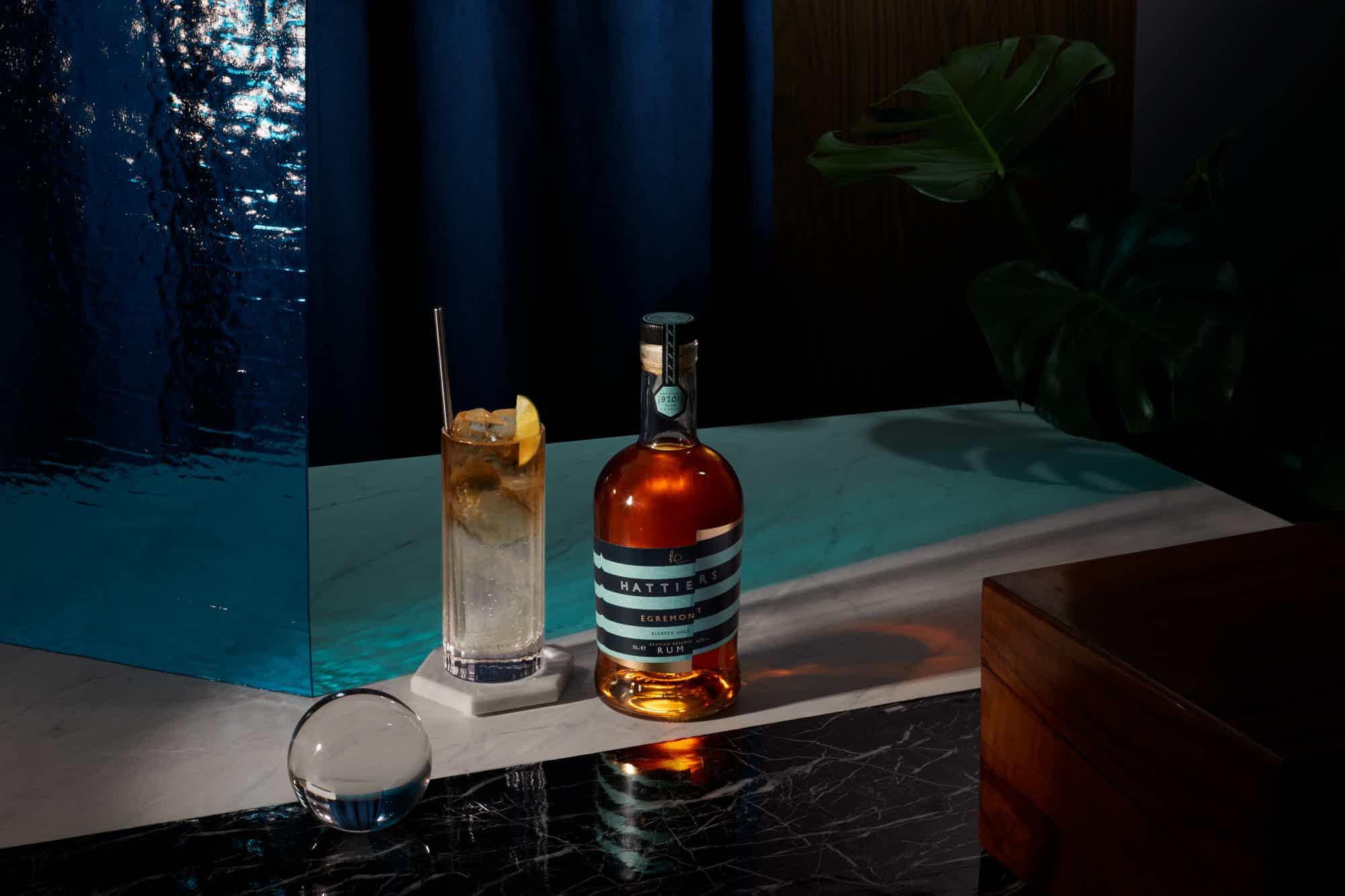 Hattiers - Egremont Premium Reserve Rum 40.0% 0.7L, Spirits
