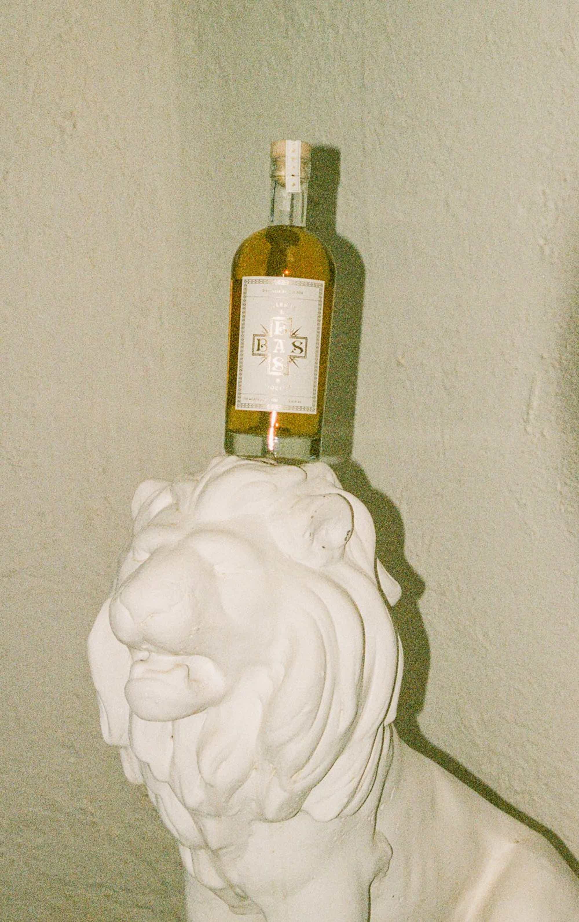 Basbas Premium Hierbas 700ml 25.0% 0.7L, Spirits
