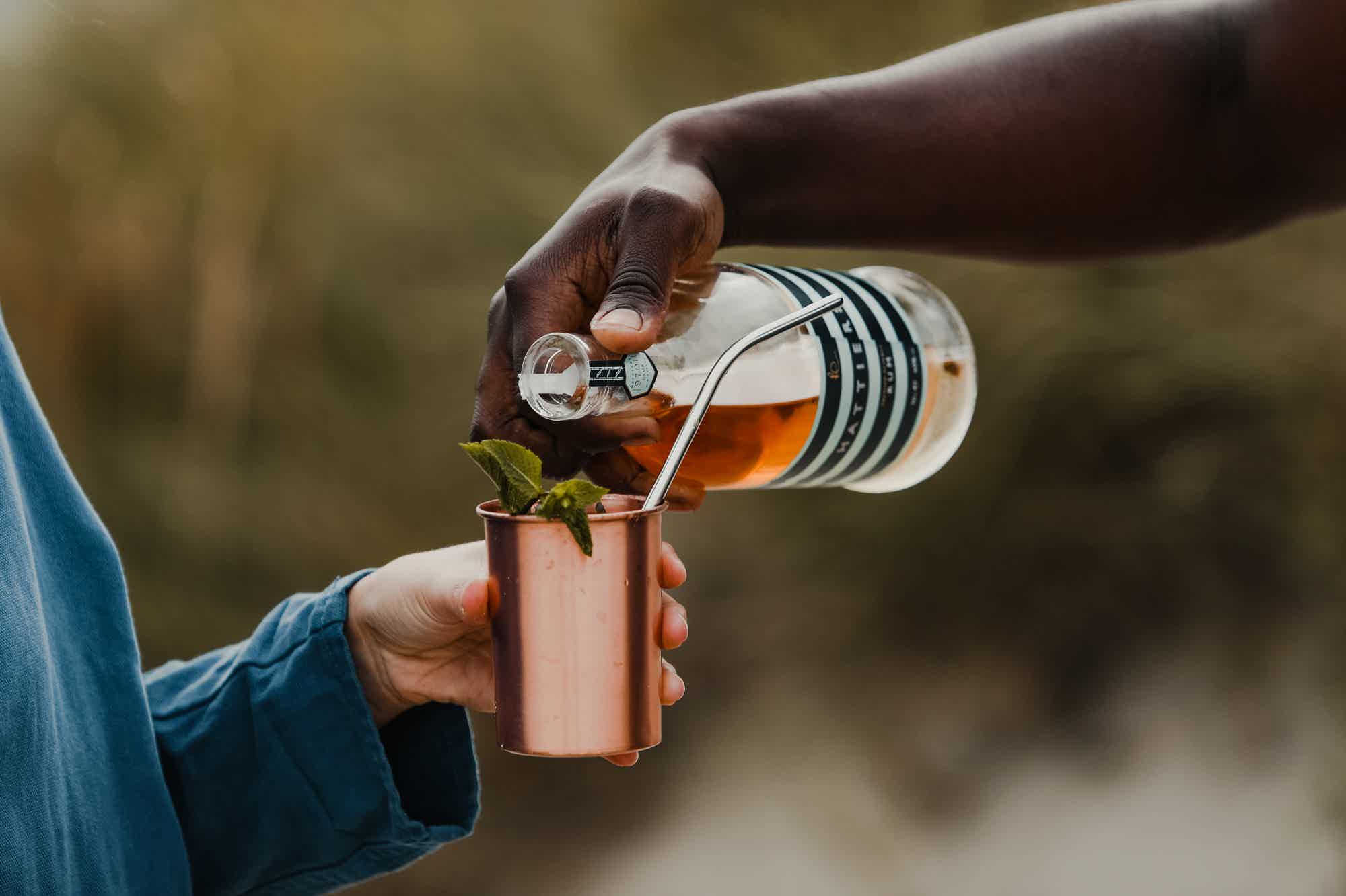 Hattiers - Egremont Premium Reserve Rum 40.0% 0.7L, Spirits