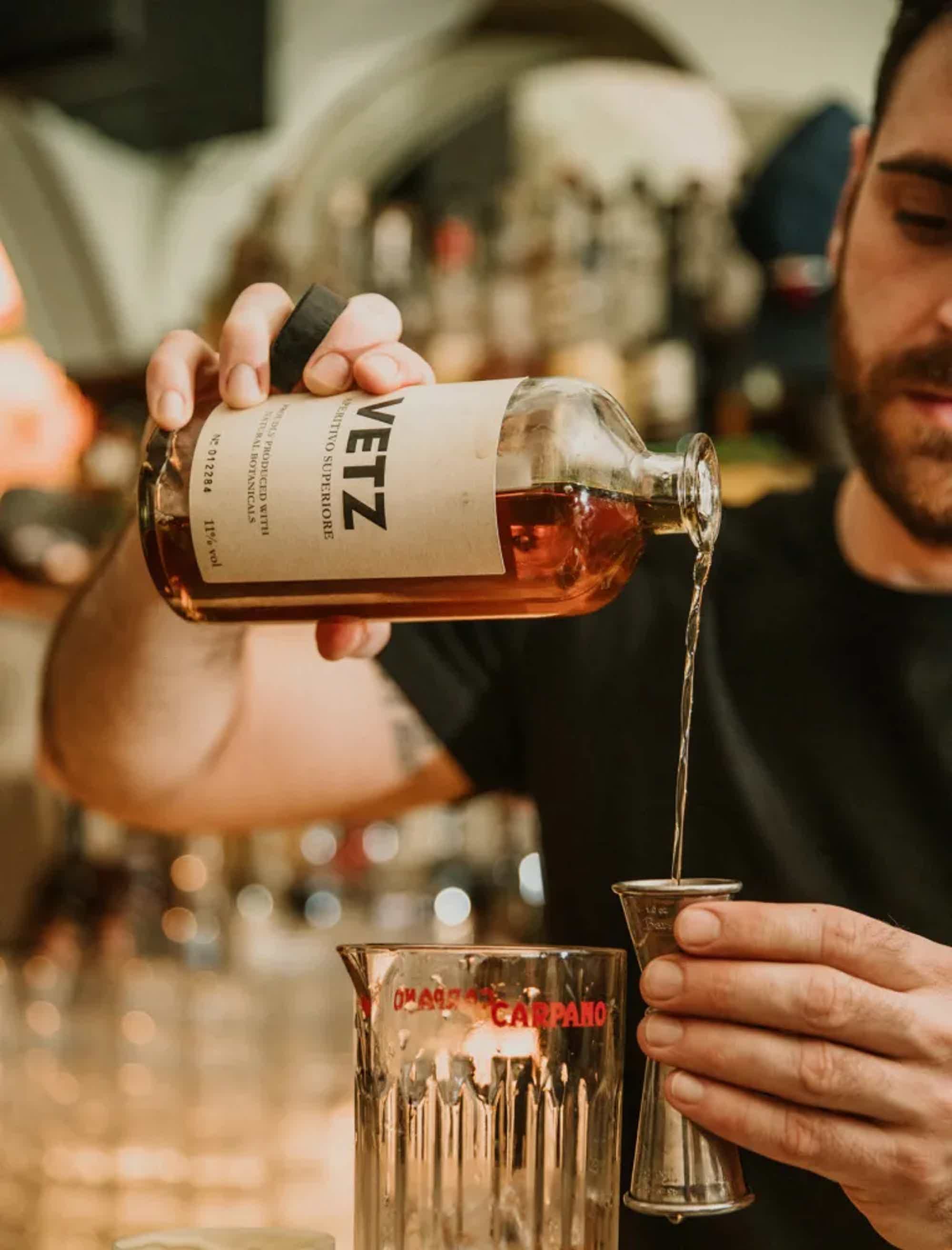 VETZ  Aperitivo Superiore 11.0% 0.7L, Spirits