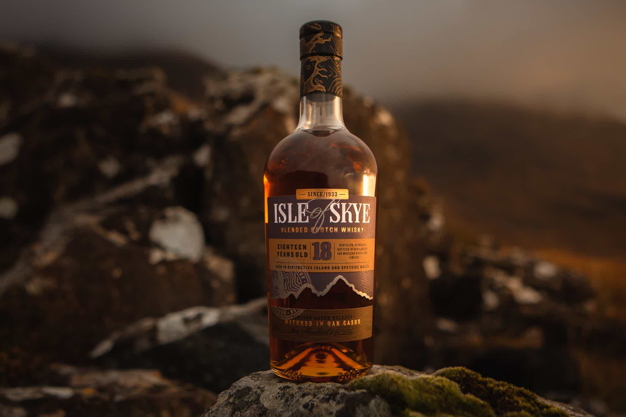 Ian Macleod - Isle of Skye Blended Scotch Whisky 18 years 70cl 40.0% 0.7L, Spirits