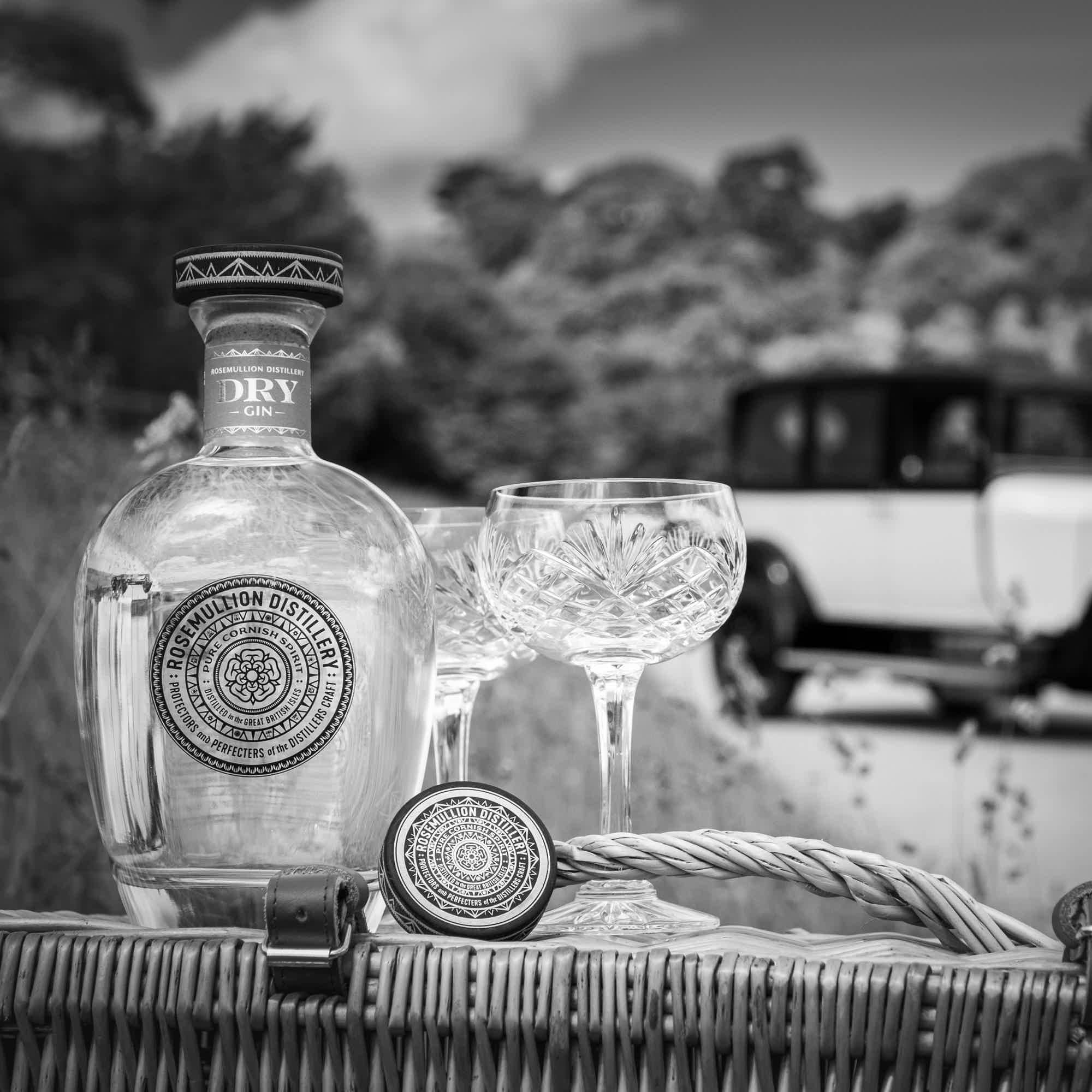 Rosemullion Dry Gin 43.0% 0.7L, Spirits