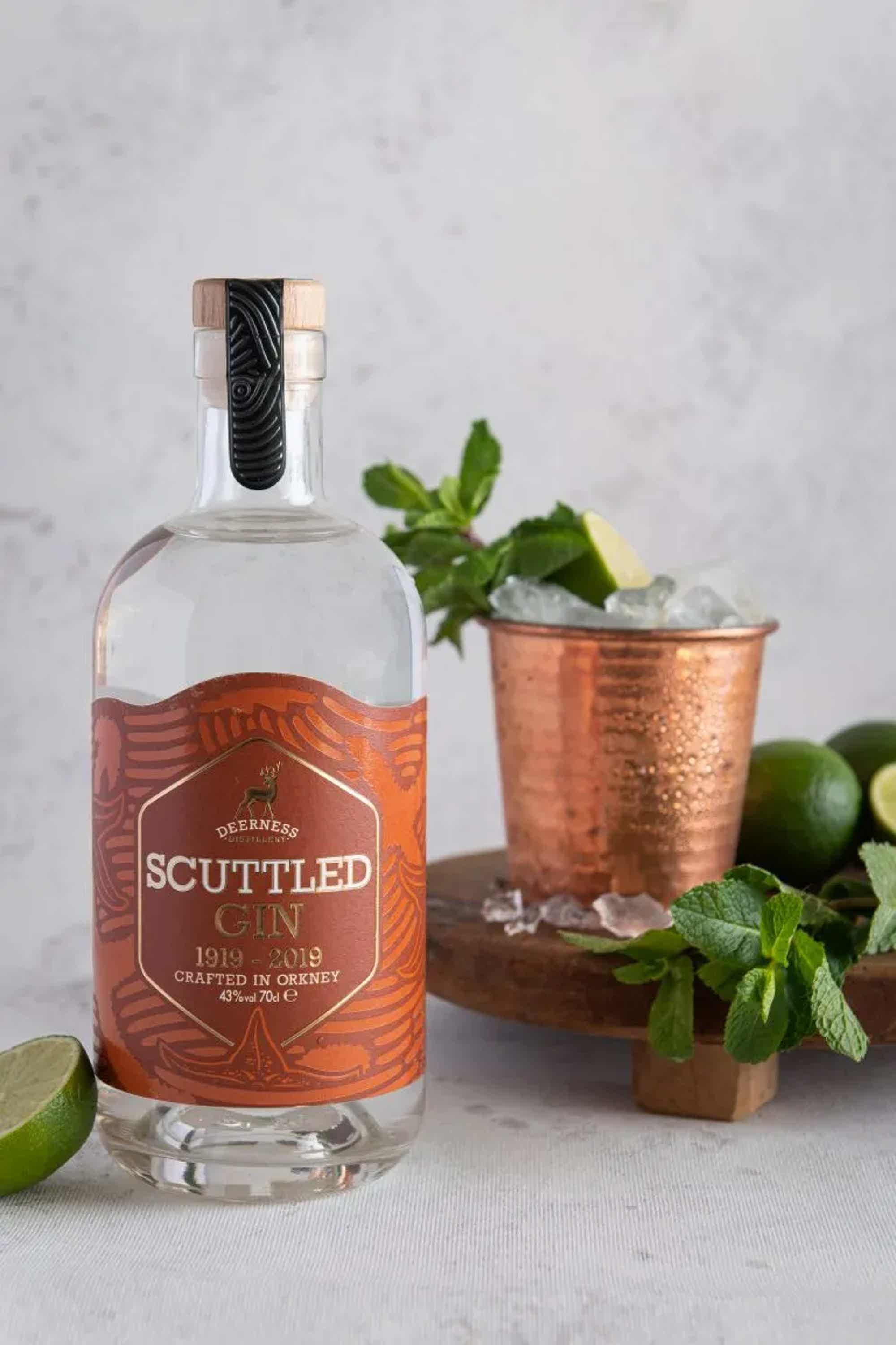Scuttled Gin 43.0% 0.7L, Spirits