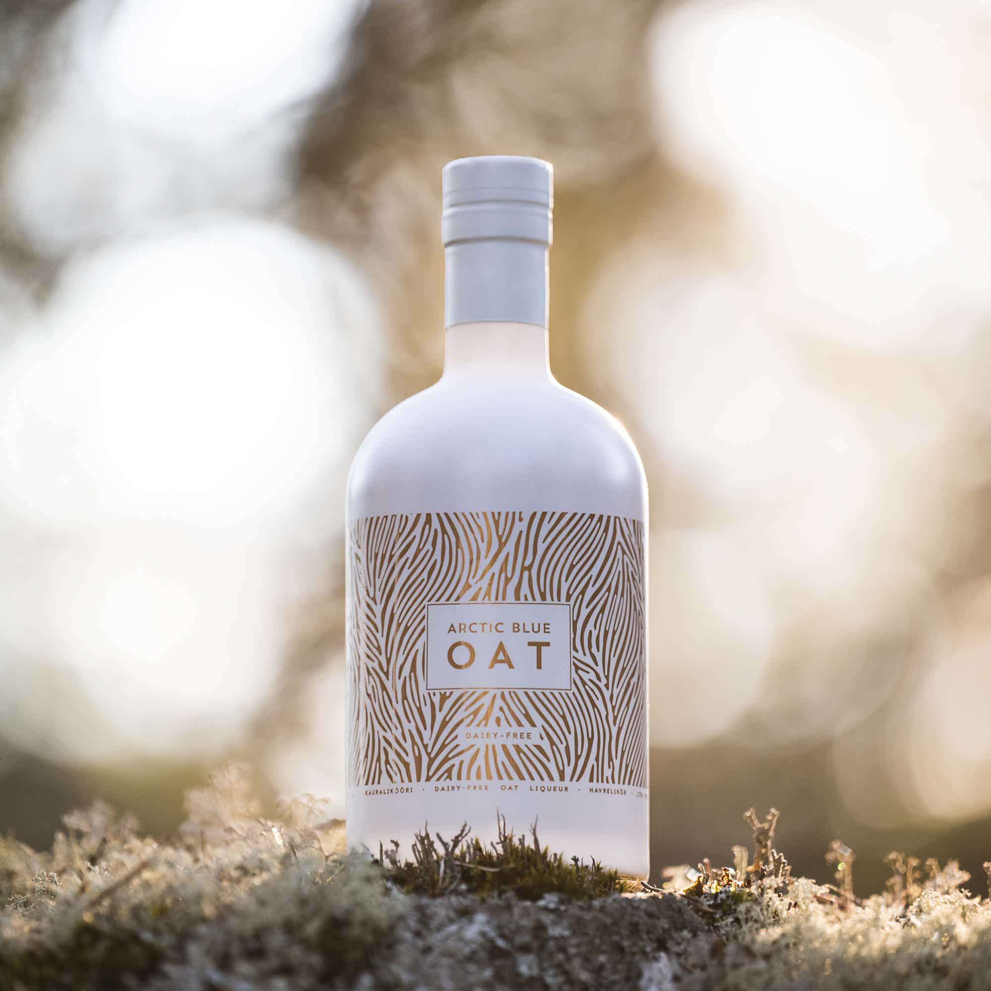 Arctic Blue Oat 17% 500ml (with Giftbox) 17.0% 0.5L, Spirits