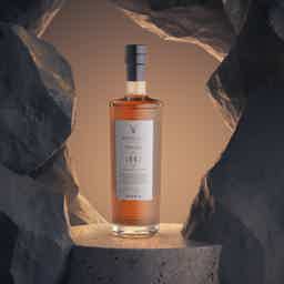 Wolfcraig 14 Year Old Deluxe Blend - Triple Sherry Cask Matured 46.1% 0.7L, Spirits