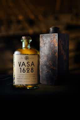 VASA 1628 33.0% 0.7L, Spirits