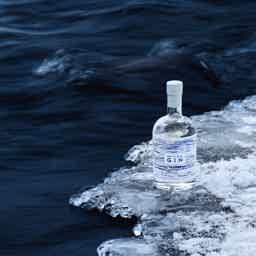 Arctic Blue Gin Navy Strength 58,5% 500ml 58.5% 0.5L, Spirits