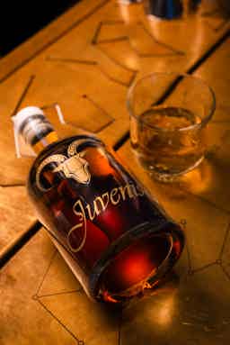 Juvenis original 45% 70cl 45.0% 0.7L, Spirits