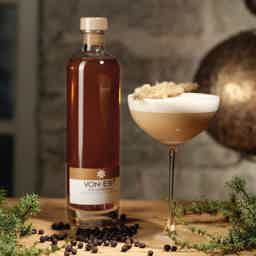 VON EST® Gingerbread, Organic Craft Gin Liqueur - 500ml bottle 20.0% 0.5L, Spirits