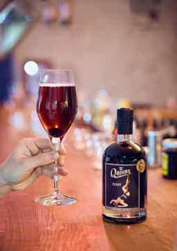 Queen’s Blackcurrant Liqueur 18.0% 0.7L, Spirits