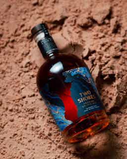 Two Shores Rum Amarone Cask Irish Whiskey Finish 44.0% 0.7L, Spirits